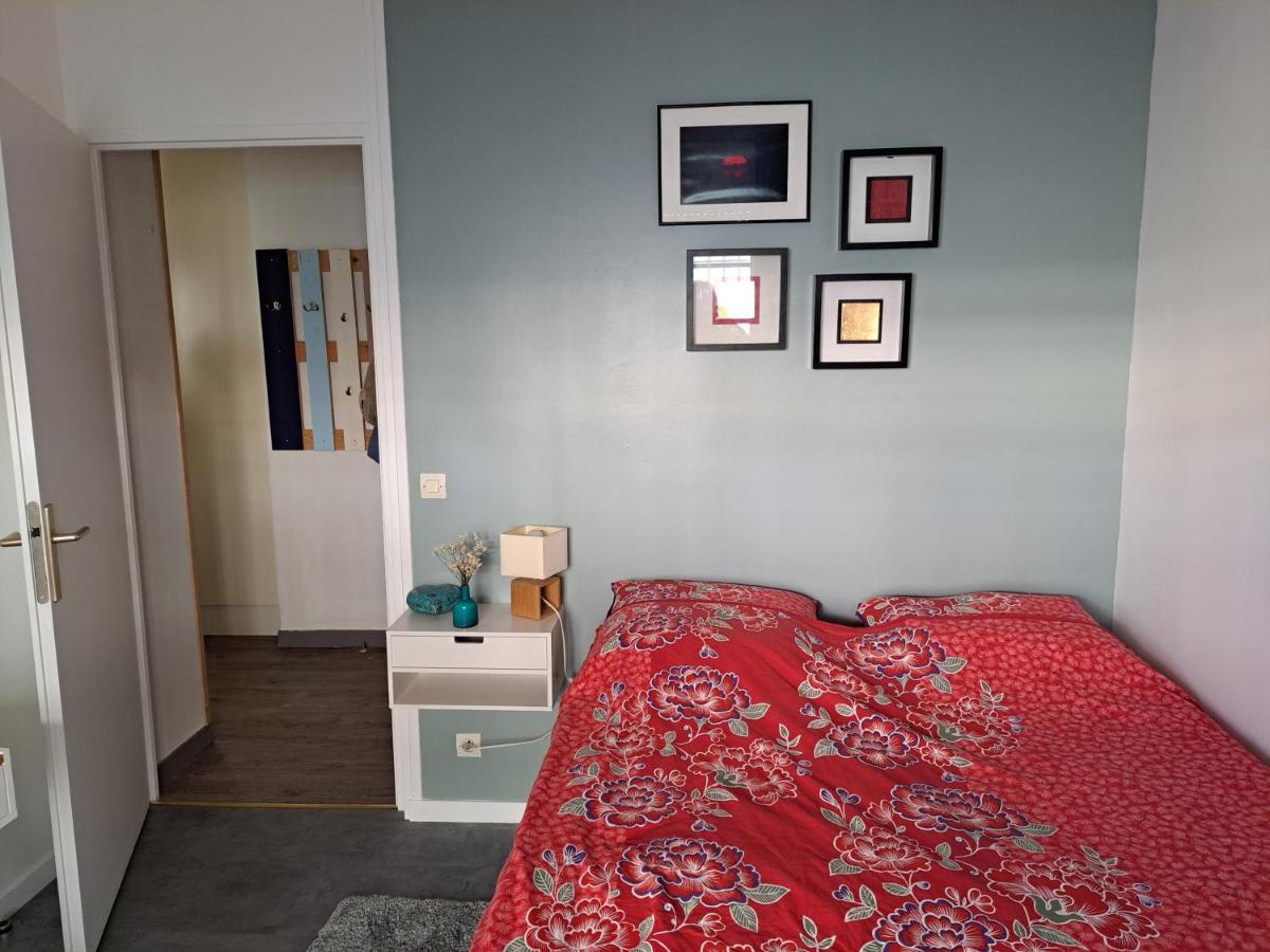 Appartement Cosy Avec Jardin Et Parking Gennevilliers Exterior photo